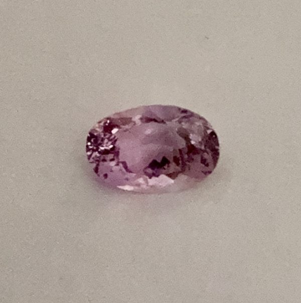 Pink sapphire H27